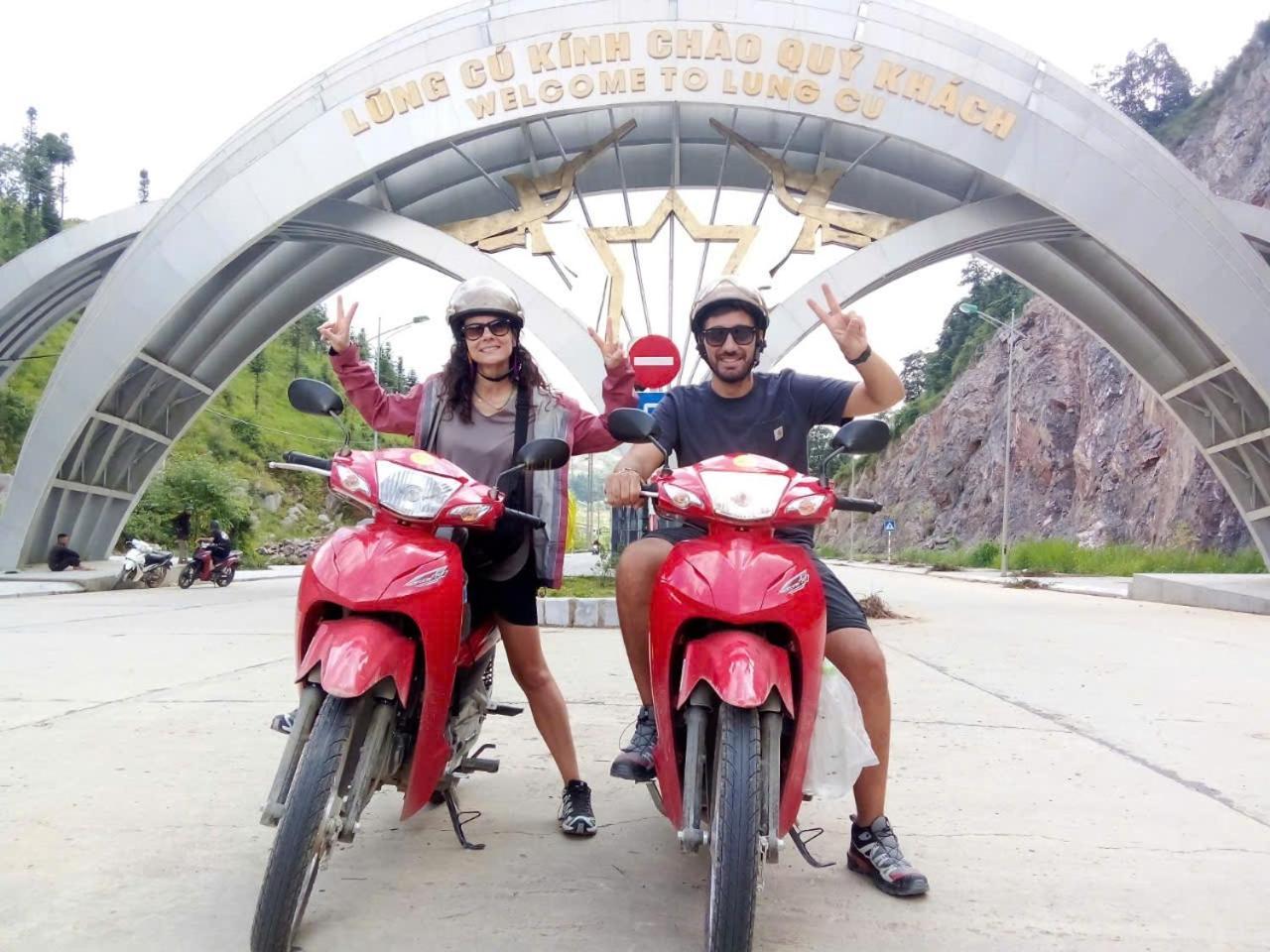 Viethung Hostel-Motorbikes For Rental - Tour Lang Lap Room photo